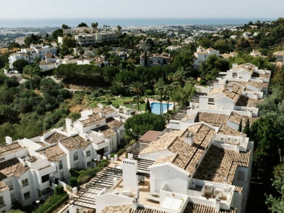🏷️ For Sale – 3B Mediterranean Penthouse 🌊✨ Turnkey – Sea views 🇪🇸