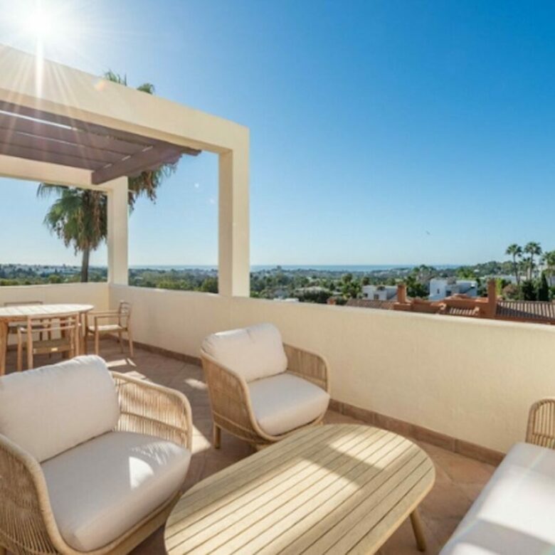 For sale 🌟 Middle Floor Apartment | Les Belvederes, Nueva Andalucía