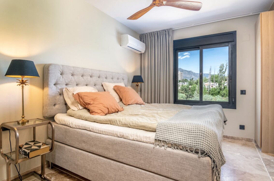 For Sale: Renovated 3-Bedroom Duplex Penthouse in La Maestranza 🌟🏡