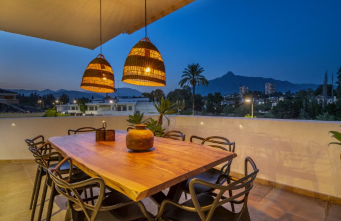For Sale: Renovated 3-Bedroom Duplex Penthouse in La Maestranza 🌟🏡
