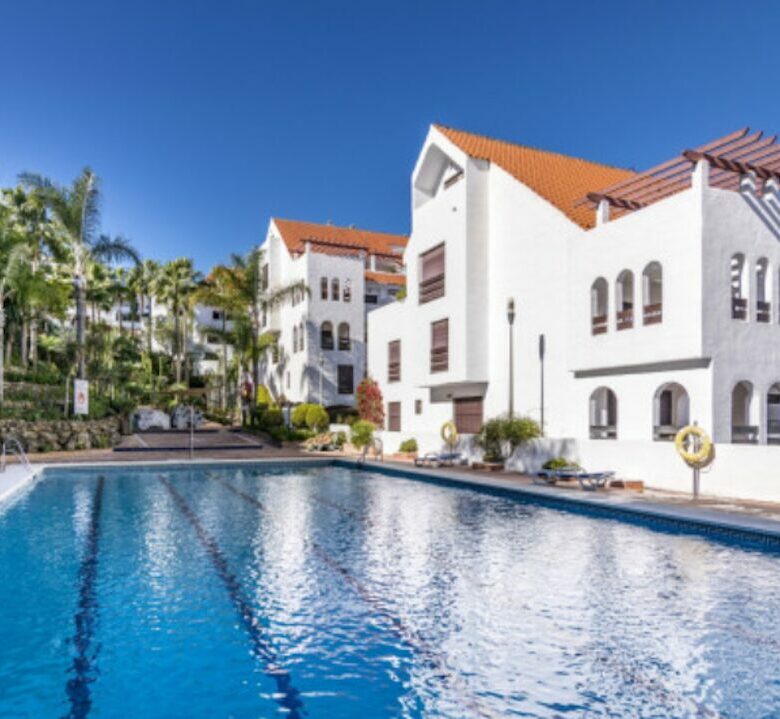 For Sale: Renovated 3-Bedroom Duplex Penthouse in La Maestranza 🌟🏡