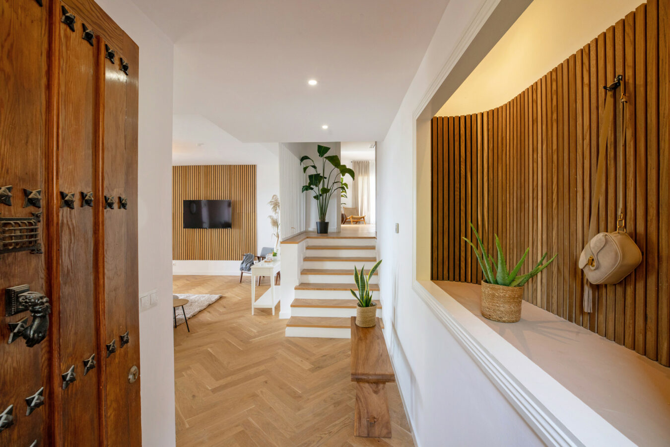 🇪🇸 For Sale  3-Bedroom Turnkey Penthouse in Nueva Andalucía, Marbella 🇪🇸