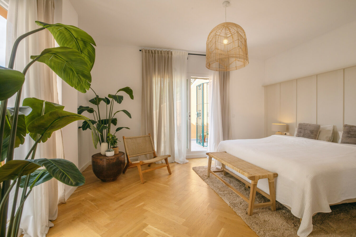 🇪🇸 For Sale  3-Bedroom Turnkey Penthouse in Nueva Andalucía, Marbella 🇪🇸