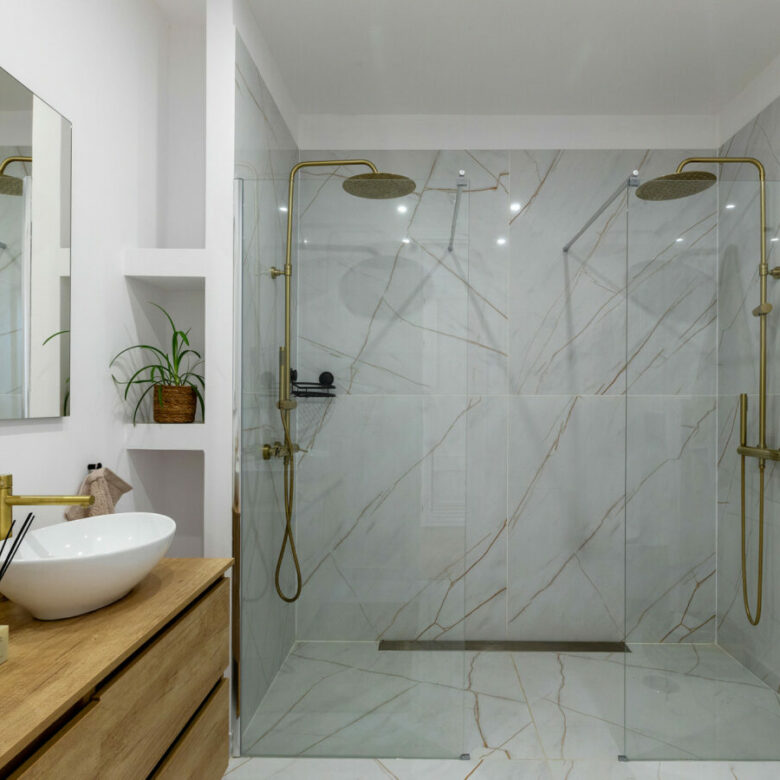 🇪🇸 For Sale  3-Bedroom Turnkey Penthouse in Nueva Andalucía, Marbella 🇪🇸