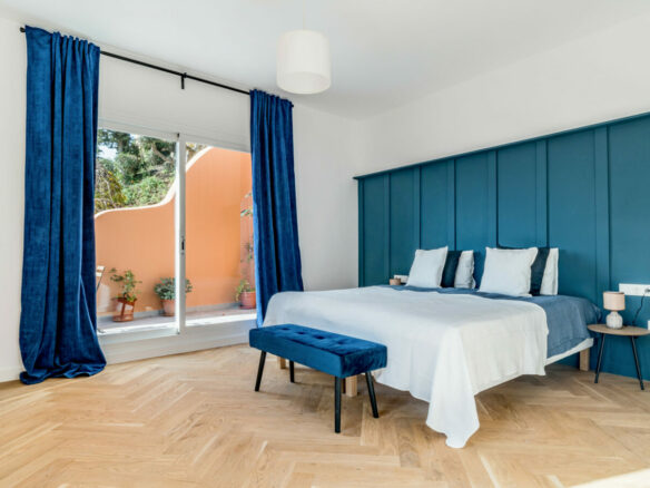 🇪🇸 For Sale  3-Bedroom Turnkey Penthouse in Nueva Andalucía, Marbella 🇪🇸