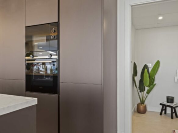 For sale 🌟 Turneky 3B Apartment with Sunny Terrace – Benahavís 🌿