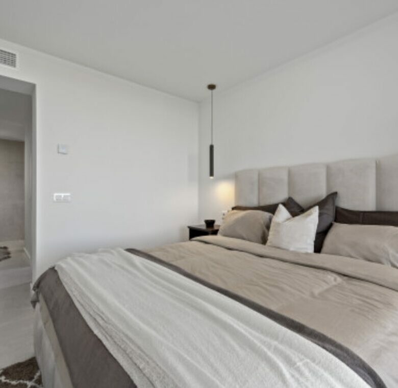 For sale 🌟 Turneky 3B Apartment with Sunny Terrace – Benahavís 🌿