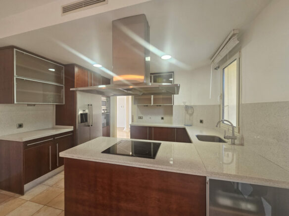 For sale 3B Penthouse 📍 Condado de Sierra Blanca, Marbella 🏡