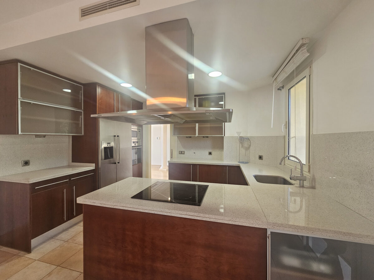 For sale 3B Penthouse 📍 Condado de Sierra Blanca, Marbella 🏡
