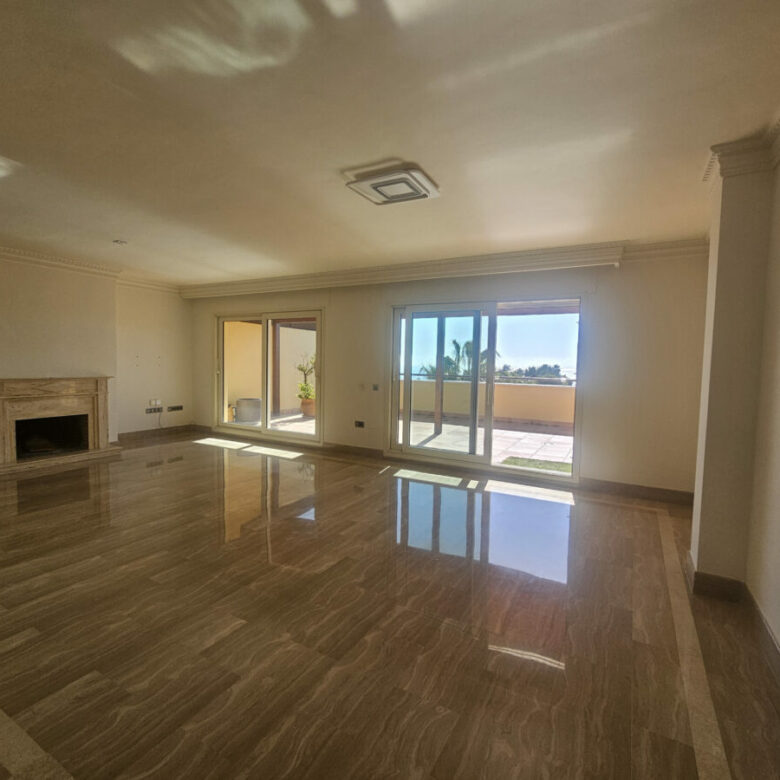 For sale 3B Penthouse 📍 Condado de Sierra Blanca, Marbella 🏡