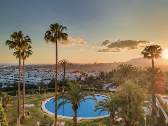 🌟 Luxury 3B Turney Apartment – Las Lomas del Marbella Club, Marbella 🌴