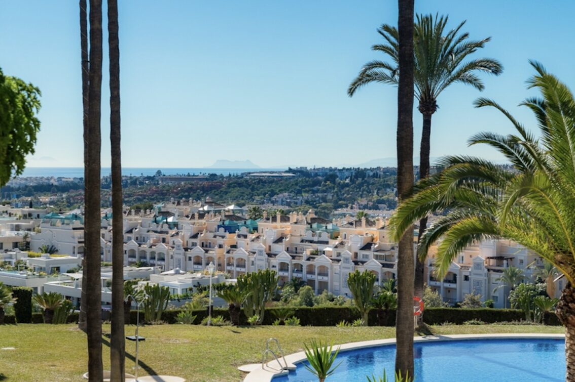 🌟 Luxury 3B Turney Apartment – Las Lomas del Marbella Club, Marbella 🌴