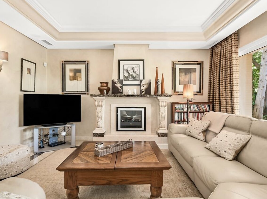 🏡 Mediterranean Villa – For Sale, Nueva Andalucía, Marbella ✨
