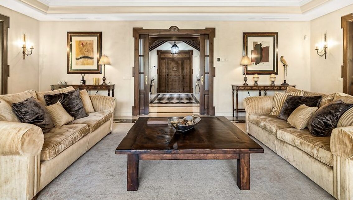 🏡 Mediterranean Villa – For Sale, Nueva Andalucía, Marbella ✨