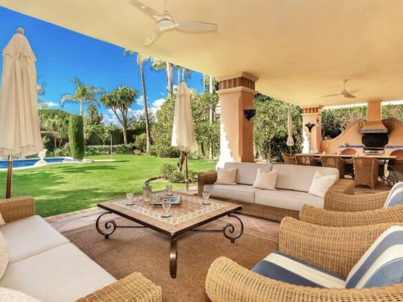 🏡 Mediterranean Villa – For Sale, Nueva Andalucía, Marbella ✨