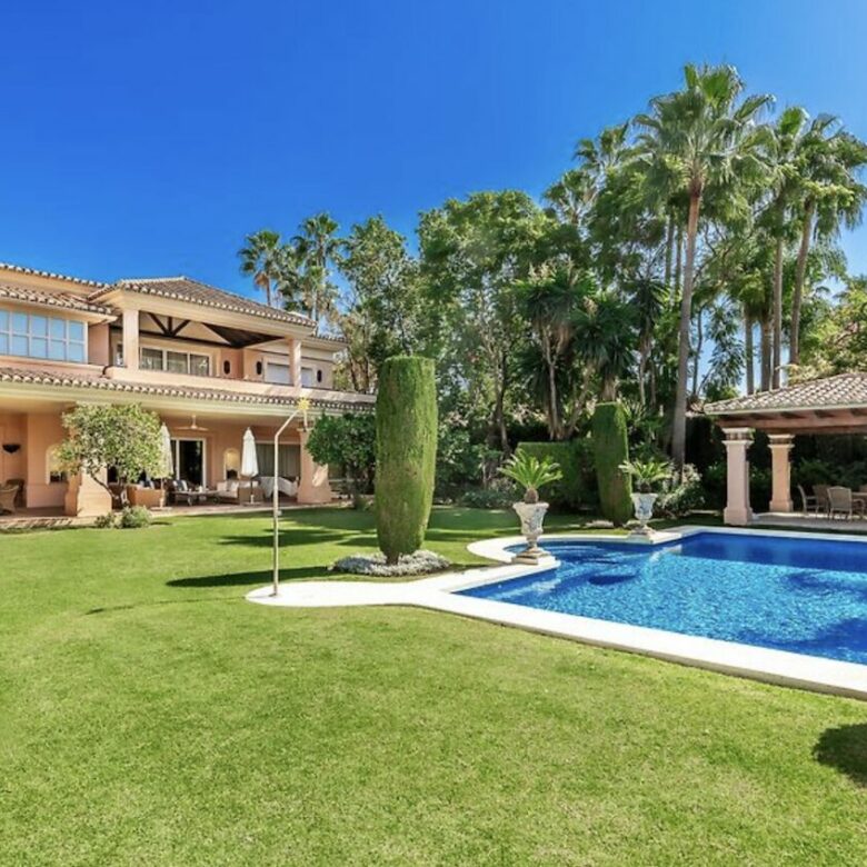 🏡 Mediterranean Villa – For Sale, Nueva Andalucía, Marbella ✨