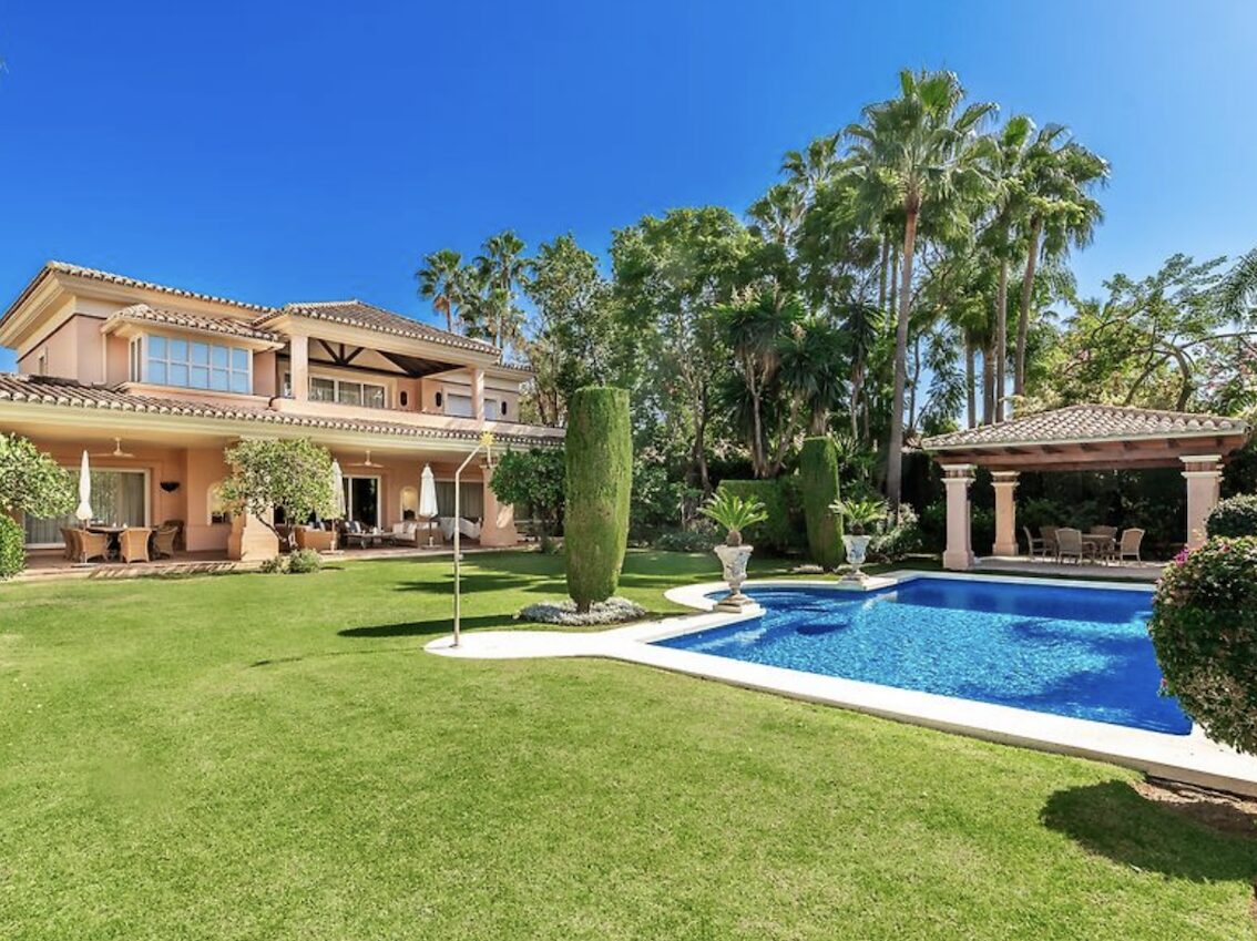 🏡 Mediterranean Villa – For Sale, Nueva Andalucía, Marbella ✨