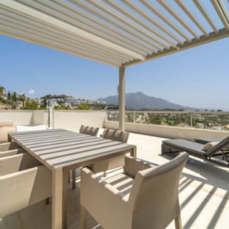 Modern Turnkey 3B Duplex Penthouse – La Quinta, Benahavís 🌿