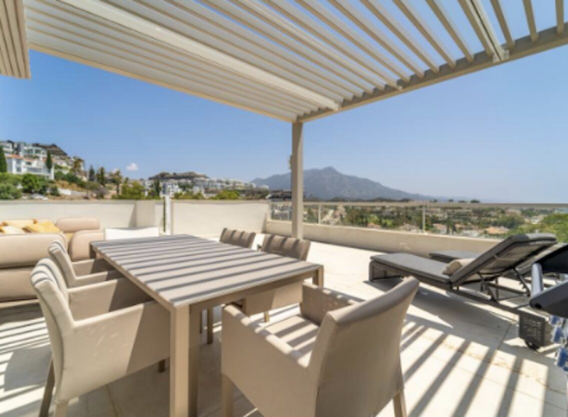 modern-turnkey-3b-duplex-penthouse-la-quinta-benahavis- 2025-10-26 at 12.14.31 Modern Turnkey 3B Duplex Penthouse – La Quinta, Benahavís 🌿