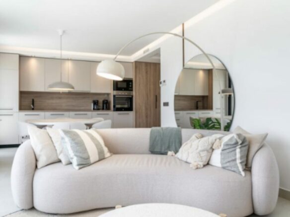 Modern Turnkey 3B Duplex Penthouse – La Quinta, Benahavís 🌿