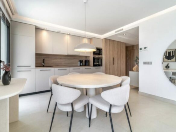 Modern Turnkey 3B Duplex Penthouse – La Quinta, Benahavís 🌿