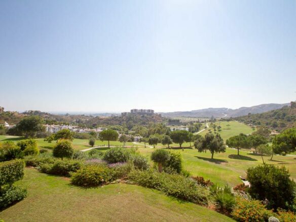 Penthouse 3B for sale La Finca, Los Arqueros, Benahavís 🌴