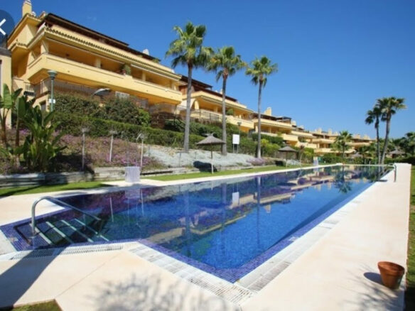 For sale 3B Penthouse 📍 Condado de Sierra Blanca, Marbella 🏡