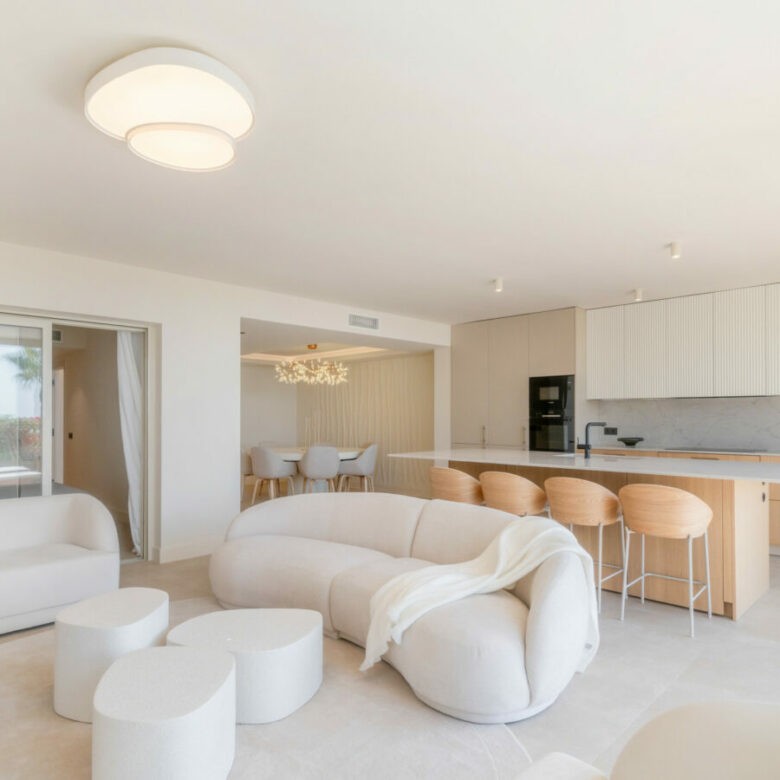 🏡 For Sale: Les Belvederes, Nueva Andalucía – Marbella 🌴☀️ 3 Bed 🛏️ | 3 Bath 🛁 | Fully Renovated ✨