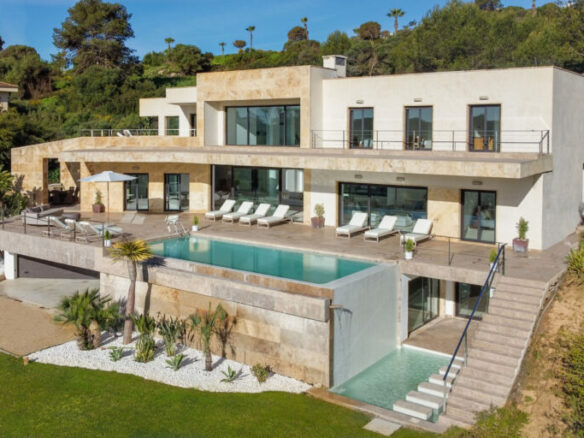 For Sale: Sotogrande Luxurious Sea View Mansion with Stunning Scenery 🌊🏡