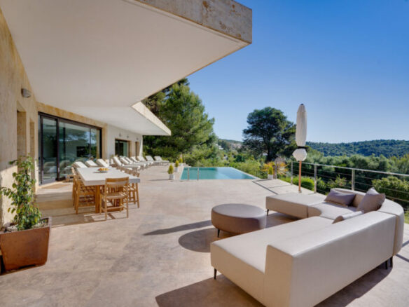 For Sale: Sotogrande Luxurious Sea View Mansion with Stunning Scenery 🌊🏡