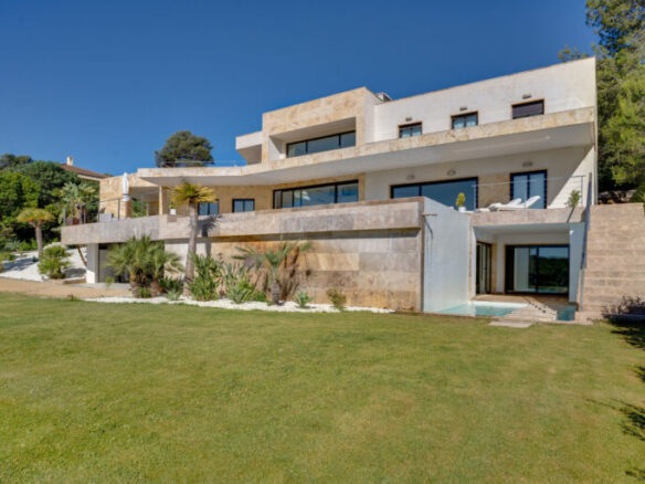 For Sale: Sotogrande Luxurious Sea View Mansion with Stunning Scenery 🌊🏡