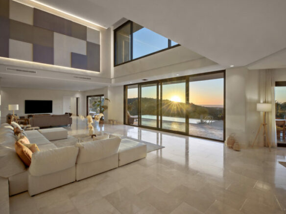 For Sale: Sotogrande Luxurious Sea View Mansion with Stunning Scenery 🌊🏡