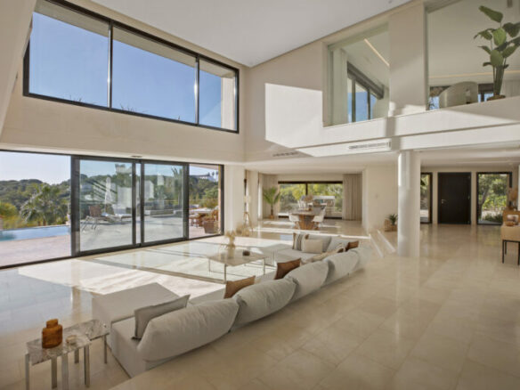 For Sale: Sotogrande Luxurious Sea View Mansion with Stunning Scenery 🌊🏡
