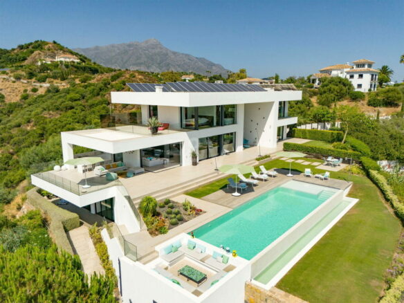 For sale –  Contemporary Villa  in Vega Colorado – Panoramic Sea & Mountain Views 🇪🇸