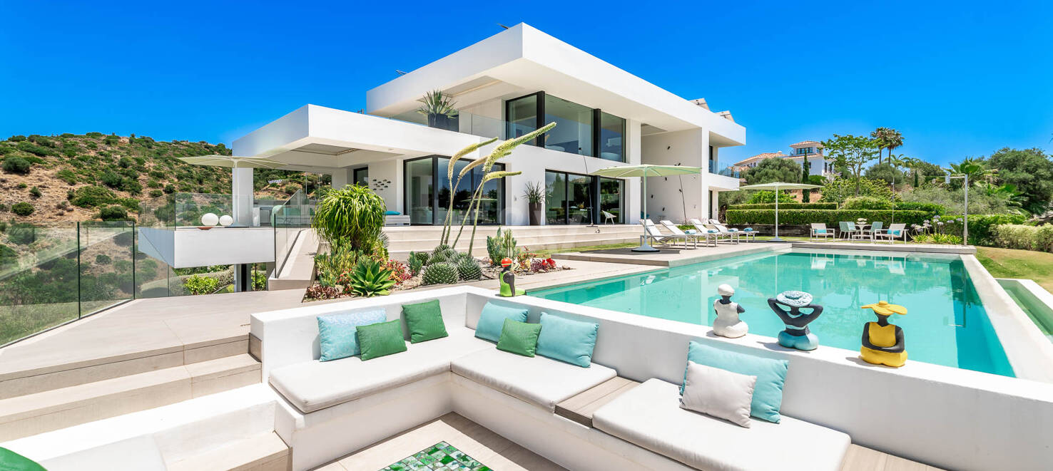 For sale –  Contemporary Villa  in Vega Colorado – Panoramic Sea & Mountain Views 🇪🇸