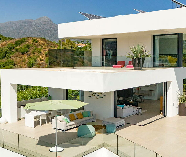 For sale –  Contemporary Villa  in Vega Colorado – Panoramic Sea & Mountain Views 🇪🇸
