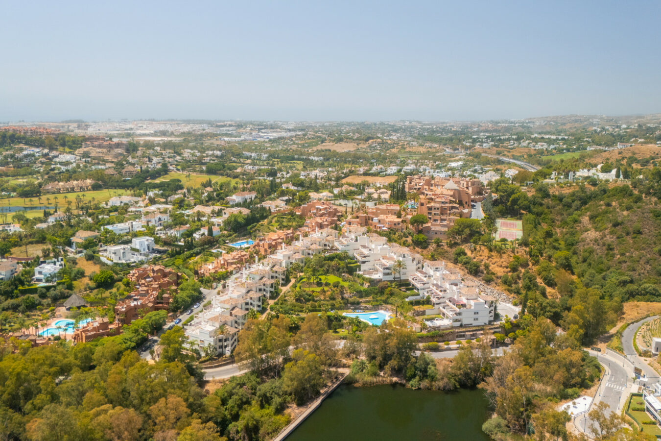 caa75d22-53eb-4cc8-9ab5-df1888d4669e 🏡 For Sale: Les Belvederes, Nueva Andalucía – Marbella 🌴☀️ 3 Bed 🛏️ | 3 Bath 🛁 | Fully Renovated ✨