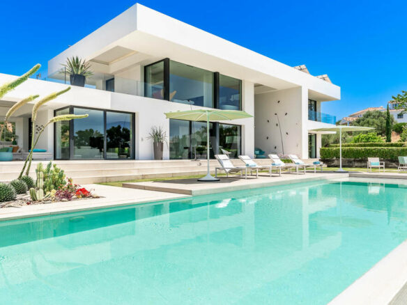 For sale –  Contemporary Villa  in Vega Colorado – Panoramic Sea & Mountain Views 🇪🇸