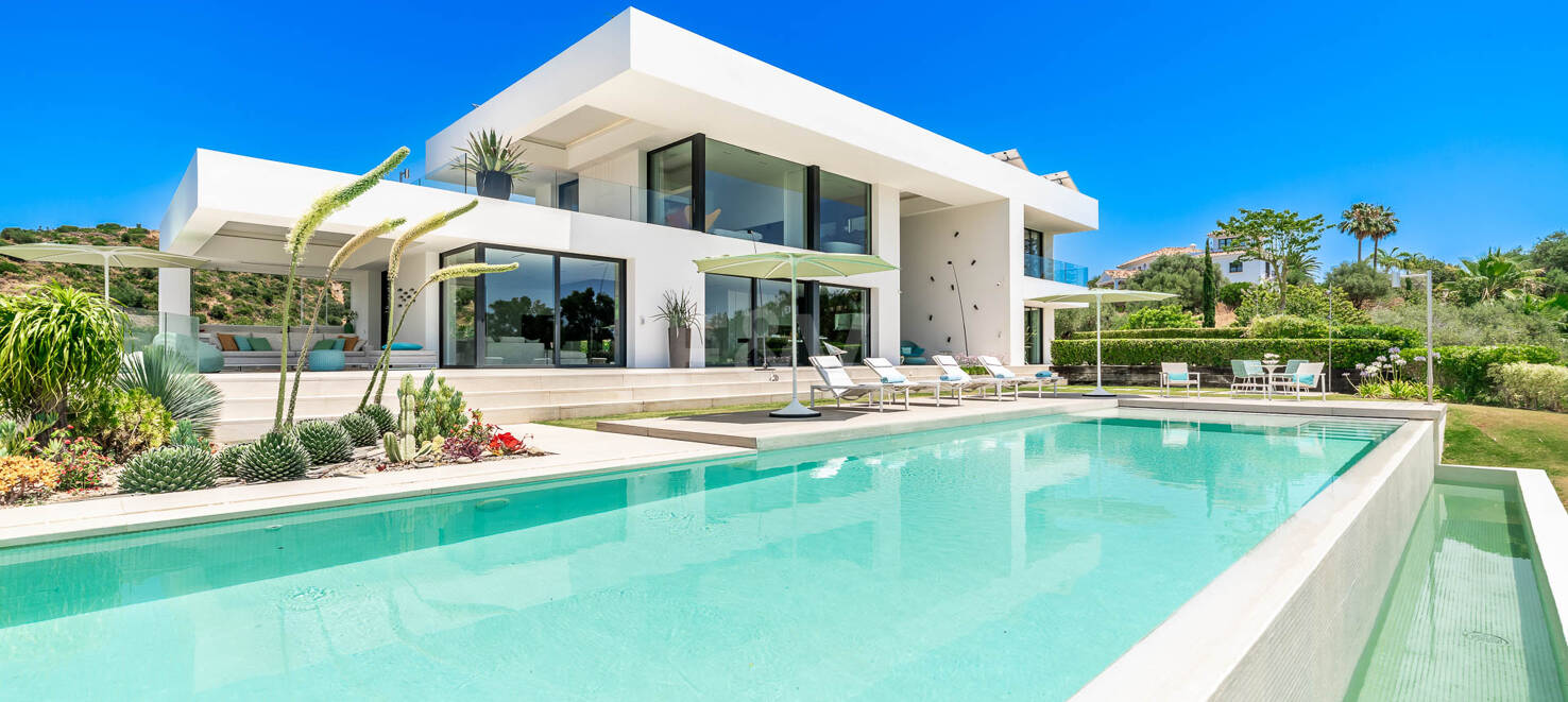 For sale –  Contemporary Villa  in Vega Colorado – Panoramic Sea & Mountain Views 🇪🇸
