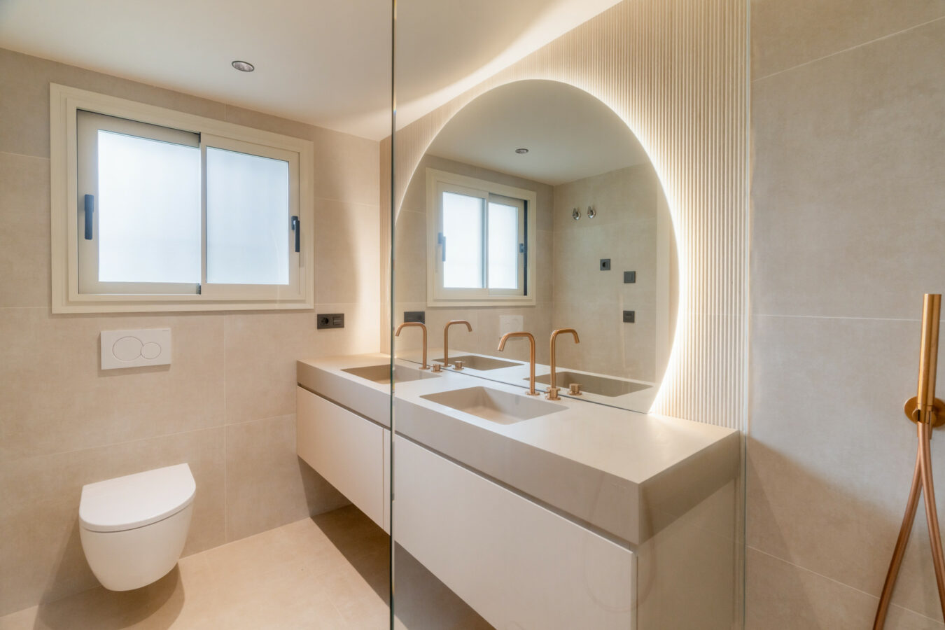 ea94b6f7-3c0d-4740-a6c4-8959d6bee9ea 🏡 For Sale: Les Belvederes, Nueva Andalucía – Marbella 🌴☀️ 3 Bed 🛏️ | 3 Bath 🛁 | Fully Renovated ✨