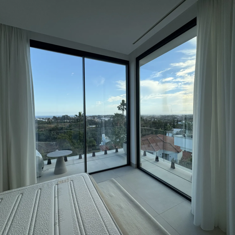 Exclusive  Turnkey Villa for Sale – La Quinta, Marbella 🇪🇸 Sea views 