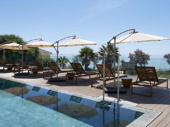 For sale 🏖️ A Brand-New Beachfront Development in Estepona 🇪🇸☀️