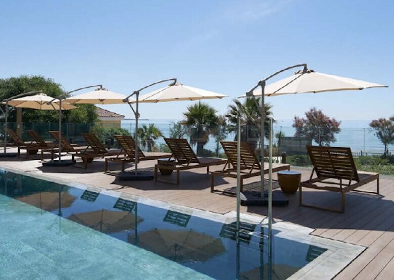For sale 🏖️ A Brand-New Beachfront Development in Estepona 🇪🇸☀️