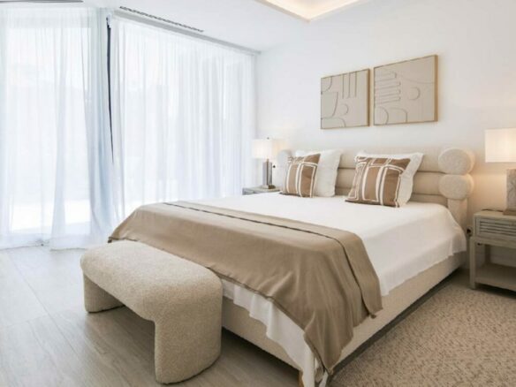 For sale 🏖️ A Brand-New Beachfront Development in Estepona 🇪🇸☀️