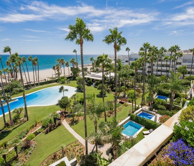 FOR SALE — PANORAMIC SEAVIEW DUPLEX 3-BED PENTHOUSE · LOS GRANADOS · PUERTO BANÚS · MARBELLA 🇪🇸
