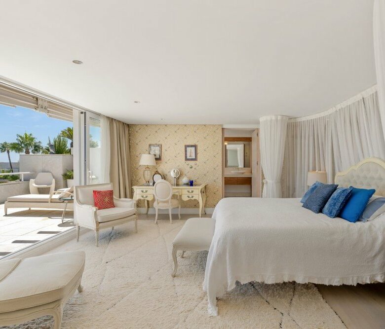 FOR SALE — PANORAMIC SEAVIEW DUPLEX 3-BED PENTHOUSE · LOS GRANADOS · PUERTO BANÚS · MARBELLA 🇪🇸