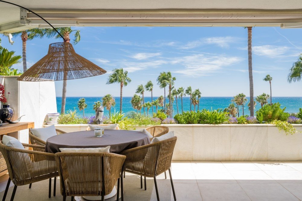 FOR SALE — PANORAMIC SEAVIEW DUPLEX 3-BED PENTHOUSE · LOS GRANADOS · PUERTO BANÚS · MARBELLA 🇪🇸