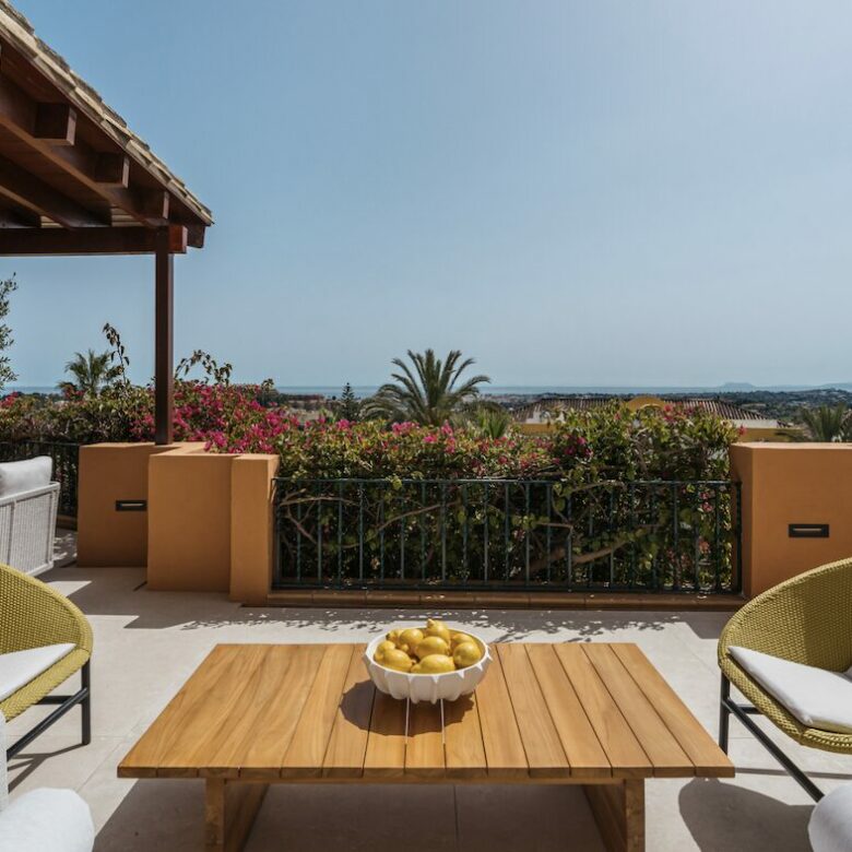 For Sale: Turnkey 4B Apt. in Les Belvederes, Nueva Andalucía – Marbella 🌴☀️