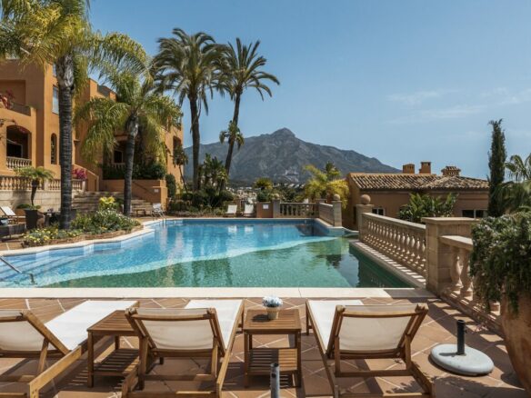 For Sale: Turnkey 4B Apt. in Les Belvederes, Nueva Andalucía – Marbella 🌴☀️