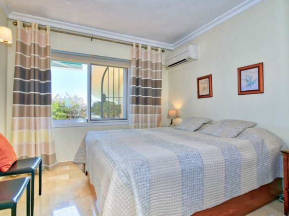 🇪🇸 Marbella Beachfront – 3-Bedroom Duplex Penthouse For Sale – Fantastic Sea views